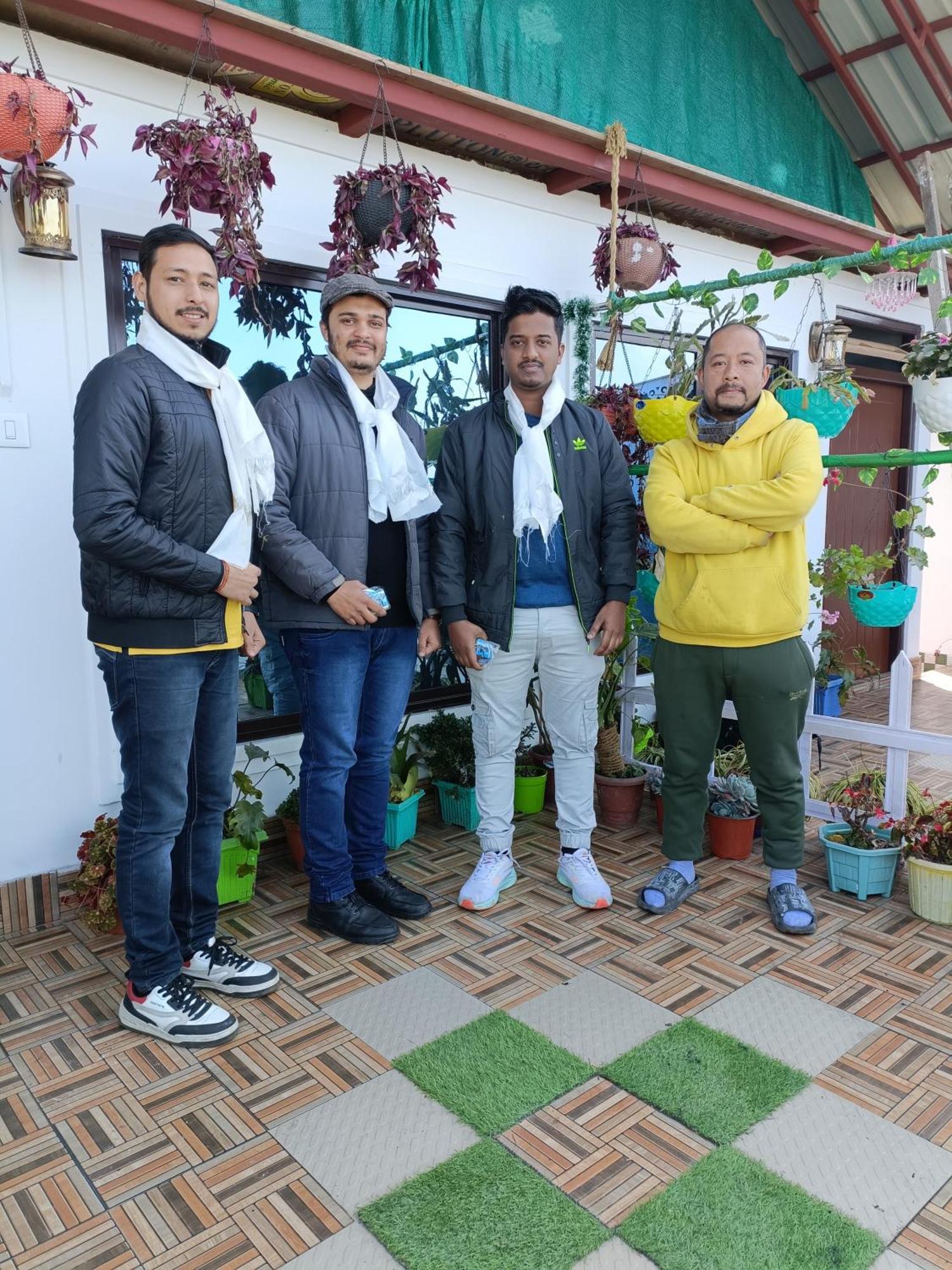 The Sunset Nest Offbeat Homestay Darjeeling  Ngoại thất bức ảnh